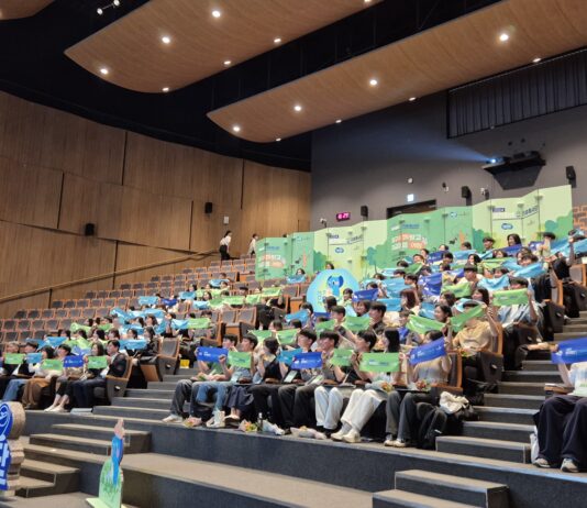해외 곳곳에서 펼친 기후위기 봉사활동…경기청년 기후특사단 성과공유회